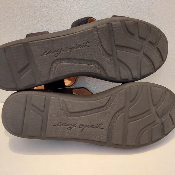 Easy Spirit Kalayla 8W Black Sandals - Picture 7 of 8